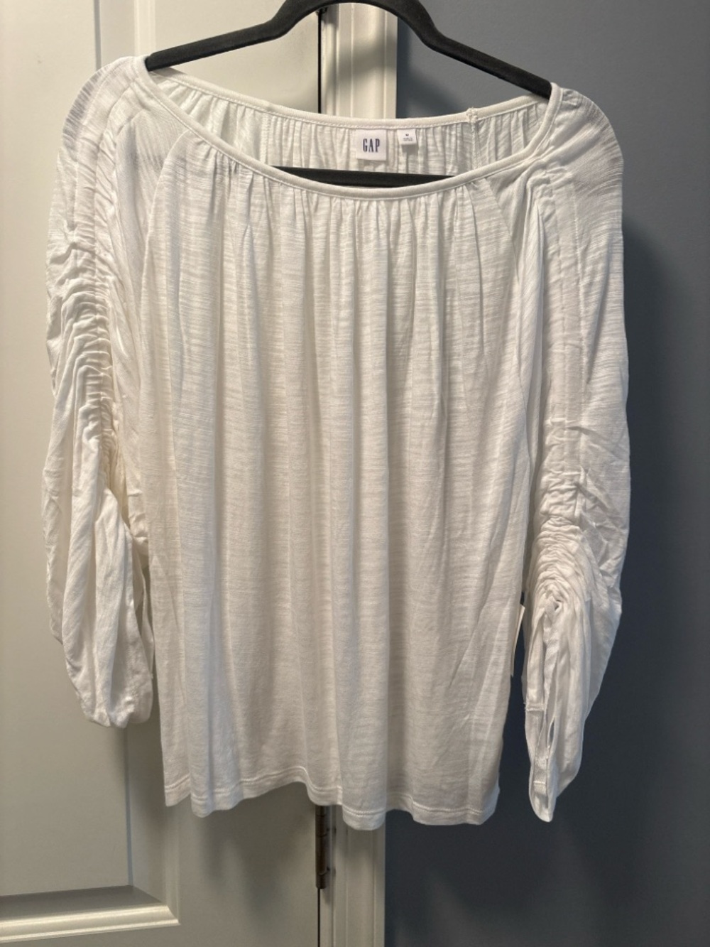 GAP White Peasant Blouse Off Shoulder Ruched Sleeve Tie Top Women’s Medium NWT